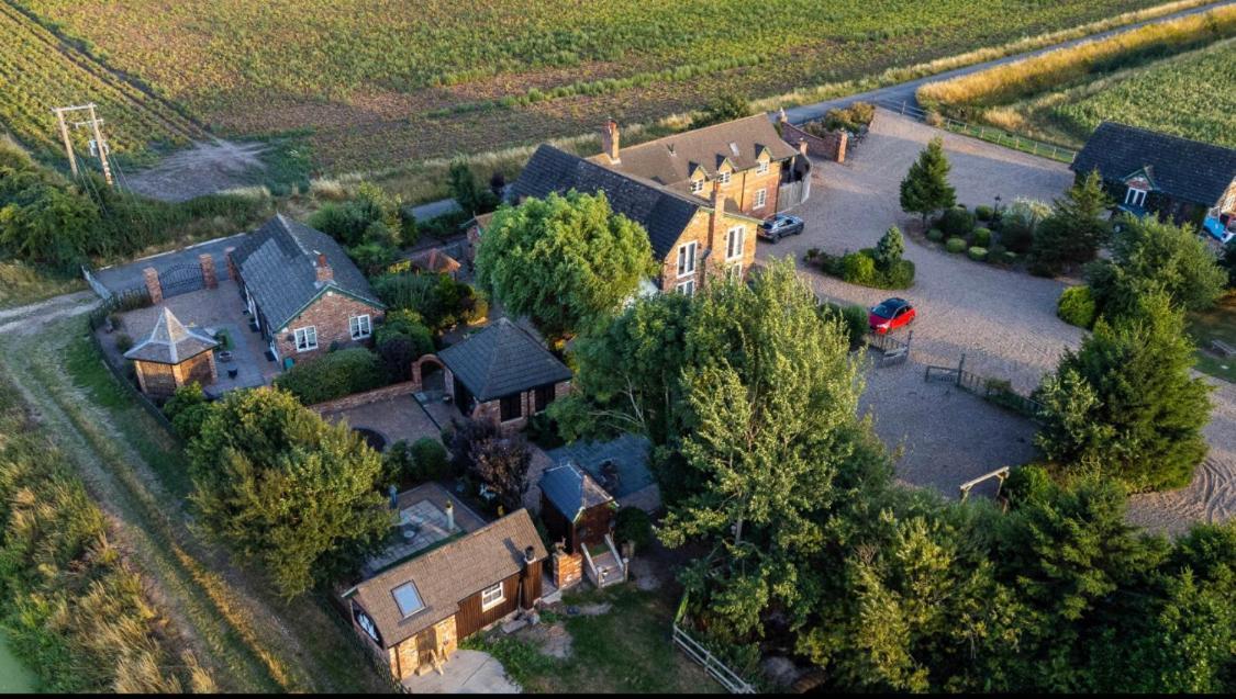 Lincoln Holiday Retreat Little House With Private Hot Tub 外观 照片