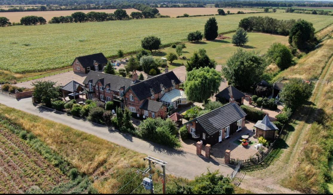Lincoln Holiday Retreat Little House With Private Hot Tub 外观 照片