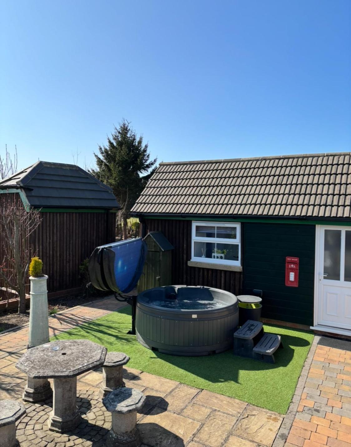 Lincoln Holiday Retreat Little House With Private Hot Tub 外观 照片